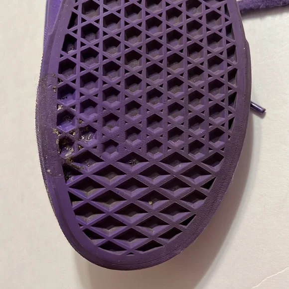 Van’s unisex purple checkerboard shoes size 6 men’s and 7.5 women’s - Picture 10 of 14